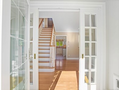 226 Alberta St, Fairfield, CT 06825 - photo 5