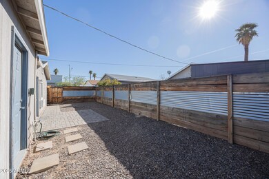 1026 E Pierce St unit B, Phoenix, AZ 85006 - photo 5