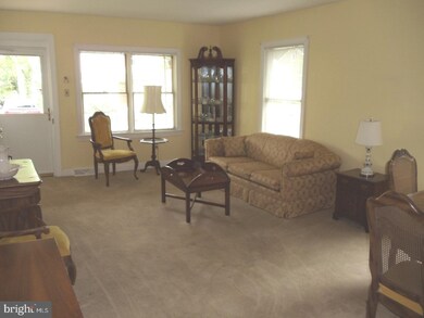 2440 Arlington Ave, Abington, PA 19001 - photo 5