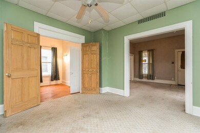 1116 9th St SE, Cedar Rapids, IA 52401 - photo 7