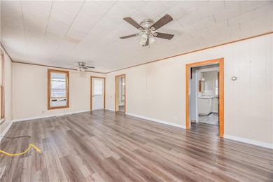 514 S 4th St, Neodesha, KS 66757 - photo 7