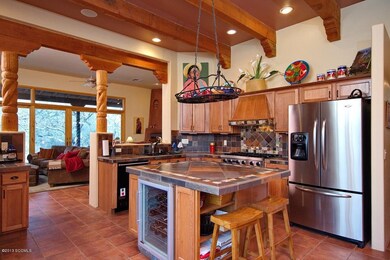 Beautiful and Efficient Kitchen