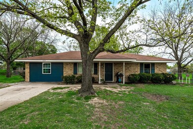 1005 N Spikes Rd, Corsicana, TX 75110 - photo 2