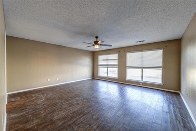 7208 Frost Ln, Denton, TX 76210 - photo 2