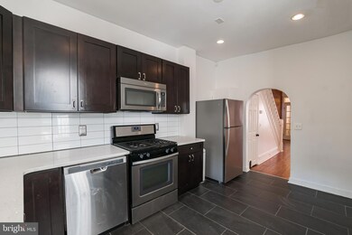 2224 Reed St, Philadelphia, PA 19146 - photo 4