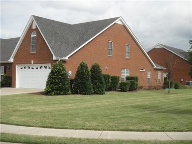 What a Wonderful Yard, and What's Great----You don't have to Mow It!!!!!!!