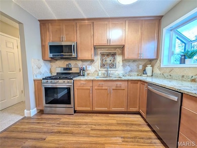 6208 Stock Bridge Cir, Saint Louis, MO 63128 - photo 4