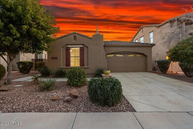 01-12135 W Lone Tree Trail