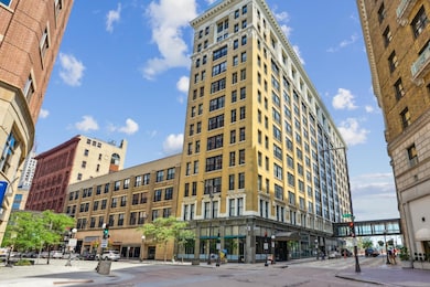 350 Saint Peter St unit 1110, Saint Paul, MN 55102 - photo 2