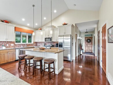 45 W Village Cir, Midway, UT 84049 - photo 6