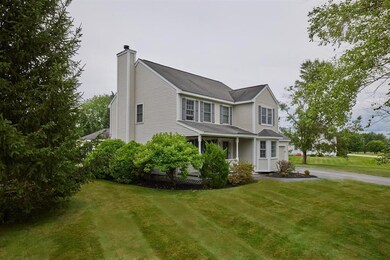 44 Naticook Ave, Litchfield, NH 03052 - photo 4