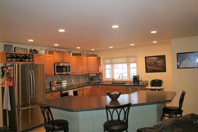 64 Church St, Saint Johnsbury, VT 05819 - photo 7