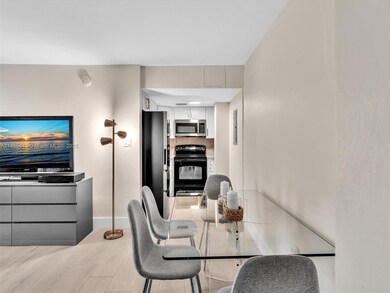 301 Sunrise Dr unit 1DW, Key Biscayne, FL 33149 - photo 4