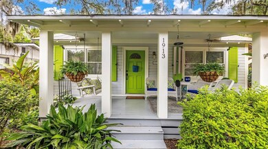 Second home and popular seasonal rental history es