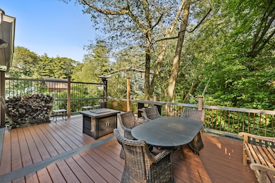 9 Allen Ct, Norwalk, CT 06851 - photo 5