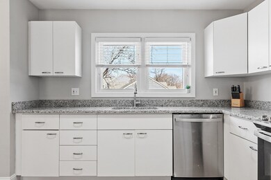 13 Boulderbrook Dr, Peabody, MA 01960 - photo 7