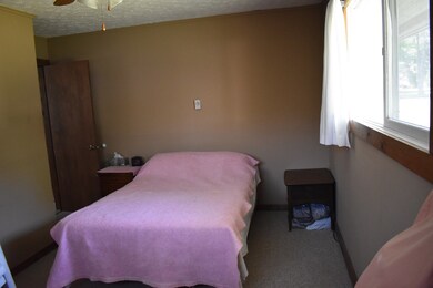 203 E Grissom Ave, Mitchell, IN 47446 - photo 6