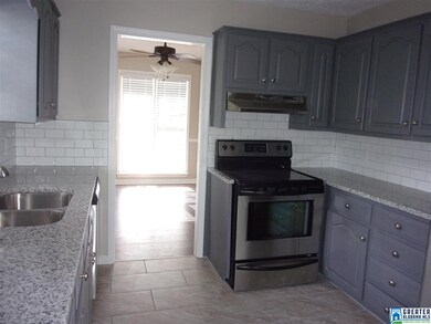 2217 Carraway St, Birmingham, AL 35235 - photo 6