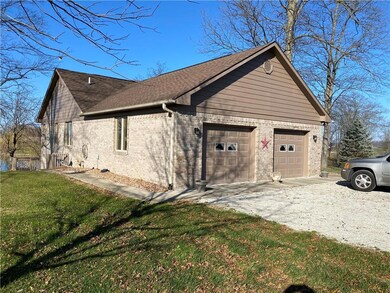 15037 Riebolt Rd, Rushville, IN 46173 - photo 5