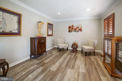 713 Brandon Green Dr, Silver Spring, MD 20904 - photo 3