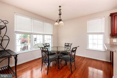 25091 Riding Center Dr, Chantilly, VA 20152 - photo 7