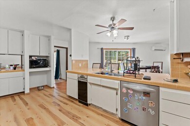 13185 Mocito Rd - Kitchen C