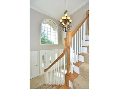 Entry/Foyer.