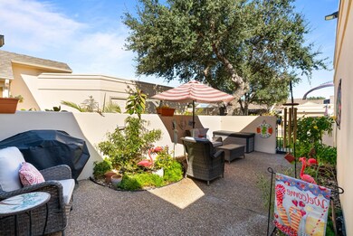 111 Sugar Creek Dr, Rockport, TX 78382 - photo 3