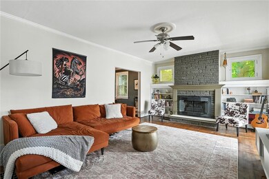 1644 Mcfarland Rd, Pittsburgh, PA 15216 - photo 4