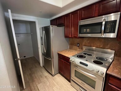 15095 N Thompson Peak Pkwy unit 2024, Scottsdale, AZ 85260 - photo 6