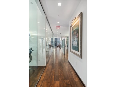 50 W 47th St unit 1808, New York, NY 10036 - photo 7