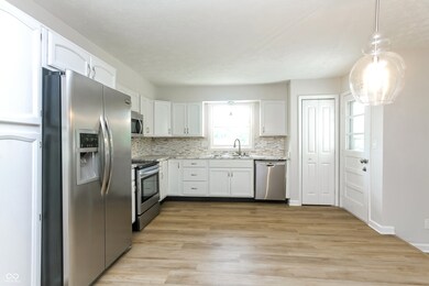 2580 Stonybrook Ln, Franklin, IN 46131 - photo 7