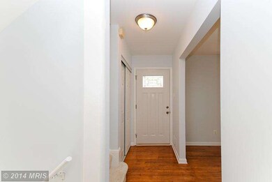 6013 Mustang Dr, Riverdale, MD 20737 - photo 6