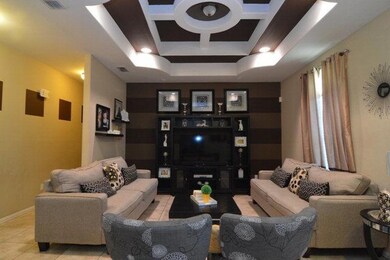 908 E Dorothy Ave, Pharr, TX 78577 - photo 7