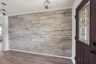 18102 Clayton Bluff Ln, Cypress, TX 77433 - photo 3