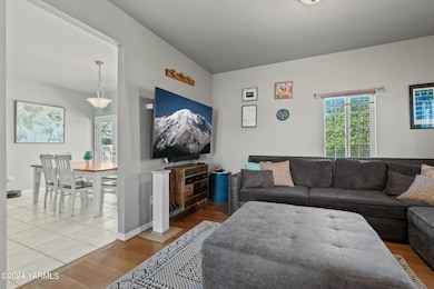 1810S72ndAve-12copy