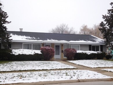 1745 Plum St, Aurora, IL 60506 - photo 4