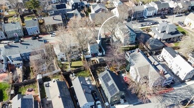 27 Warren St unit 1, Newburyport, MA 01950 - photo 6