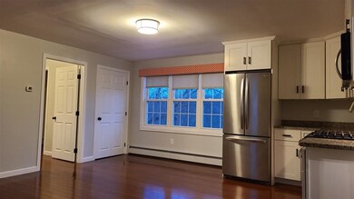 693 Russells Mills Rd unit G, South Dartmouth, MA 02748 - photo 4