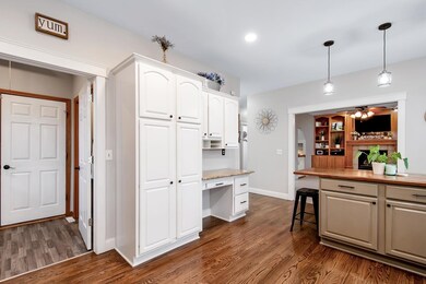 823 Surrey Ln, Maize, KS 67101 - photo 7