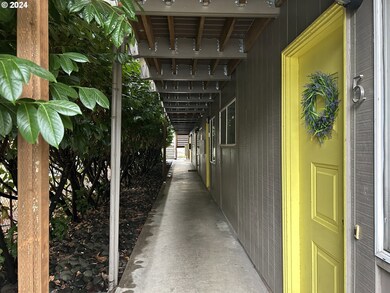 1370 High St, Eugene, OR 97401 - photo 3