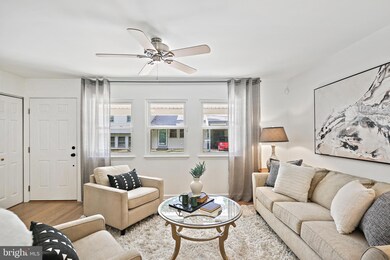 9483 Cameldriver Ct, Columbia, MD 21045 - photo 5