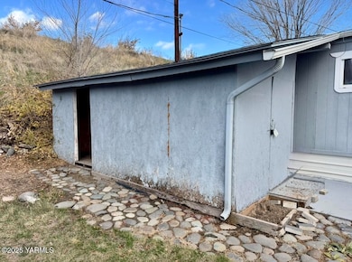 401 Moxee Ave unit 15, Naches, WA 98937 - photo 4