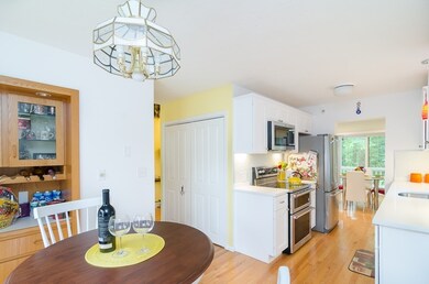 19 Cara Dr, Weymouth, MA 02188 - photo 4