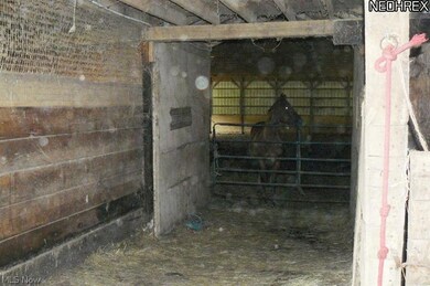 5439 Furnace Rd, Conneaut, OH 44030 - photo 7