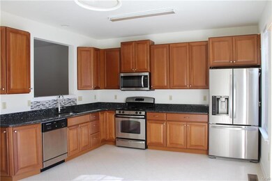 5236 Spring Ridge Dr E, Macungie, PA 18062 - photo 6