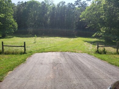 Entry driveway into property