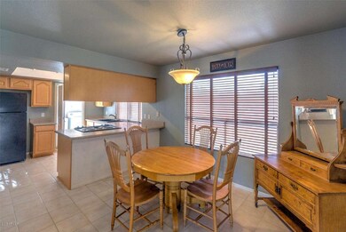 Open Kitchen