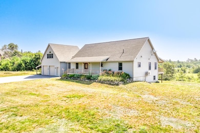 10 Serenity Ln, Searsport, ME 04974 - photo 4