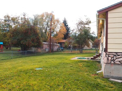 backyard_from_south